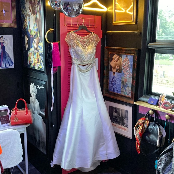 NWT RACHEL ALLAN 2 piece Gown - Picture 6 of 17